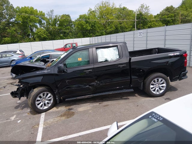 Chevrolet Silverado 1500 4wd  Short Bed Custom