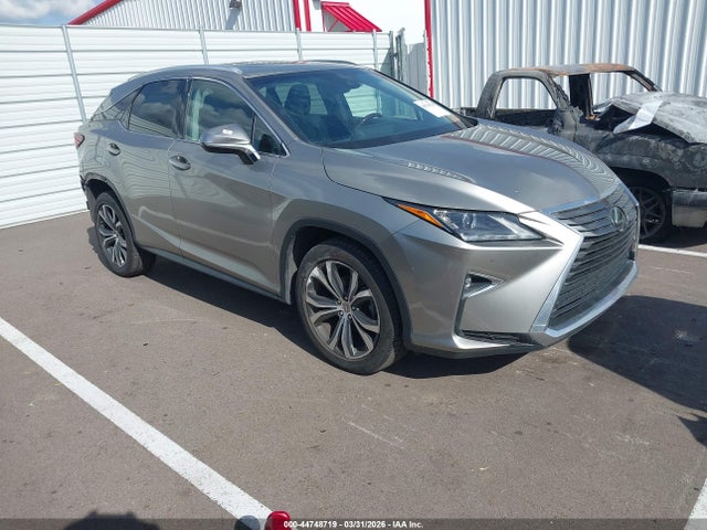Salvage Lexus RX Image