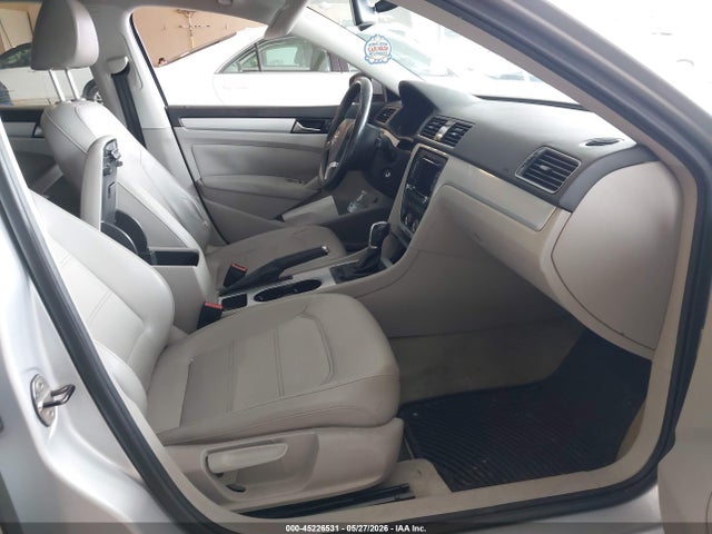 Volkswagen Passat 2.5l Se