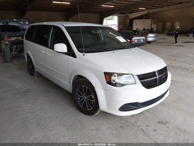 Salvage Dodge Grand Caravan Image