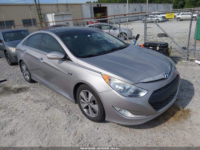 Salvage Hyundai SONATA Image