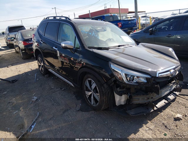 Salvage Subaru Forester Image
