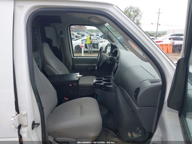 Ford E-250