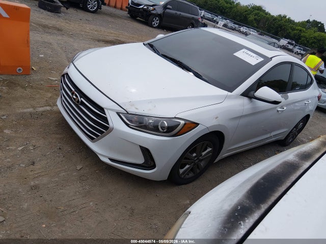 Hyundai ELANTRA Value Edition