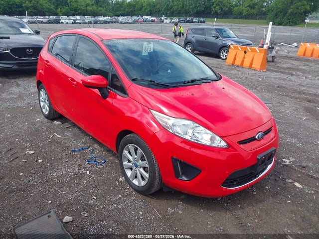 Salvage Ford Fiesta Image