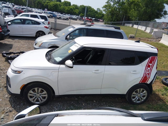 Kia Soul Lx