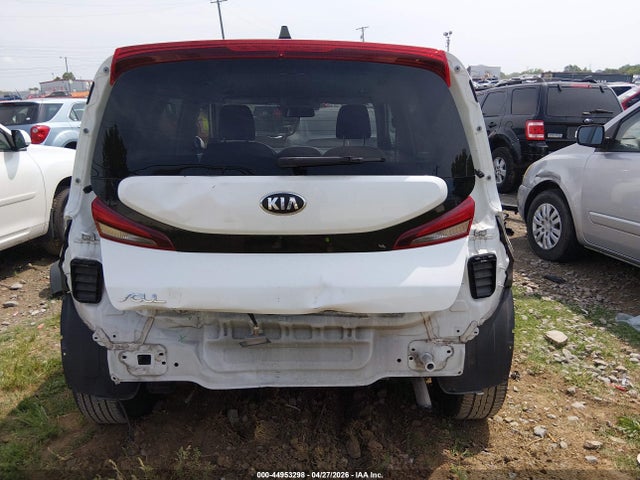 Kia Soul Lx