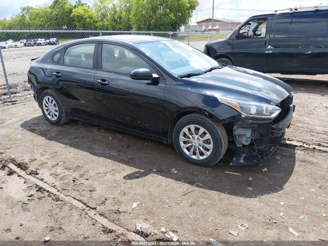 Salvage Kia Forte Image