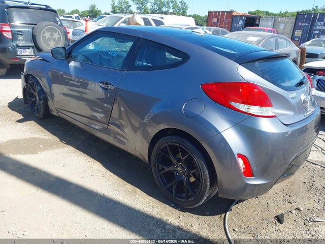 Hyundai VELOSTER