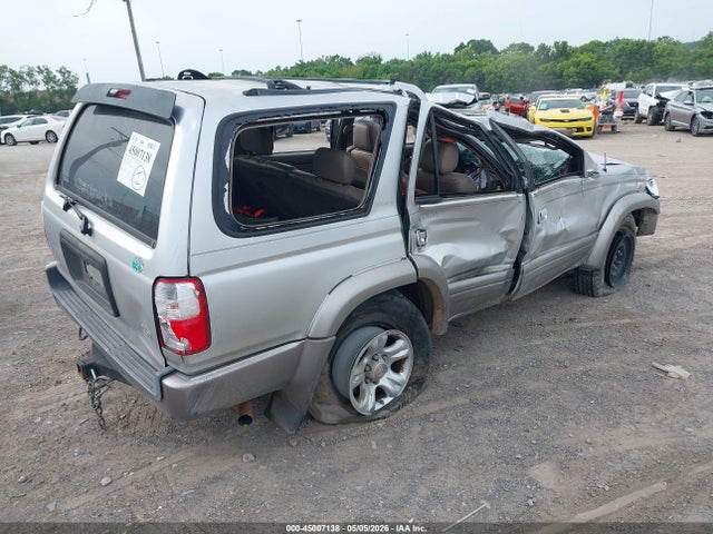 Toyota 4Runner Limited V6