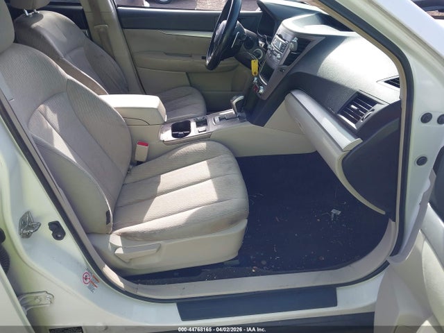 Subaru Outback 2.5i