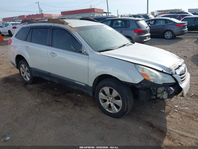 Salvage Subaru Outback Image
