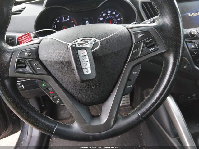 Hyundai VELOSTER Turbo