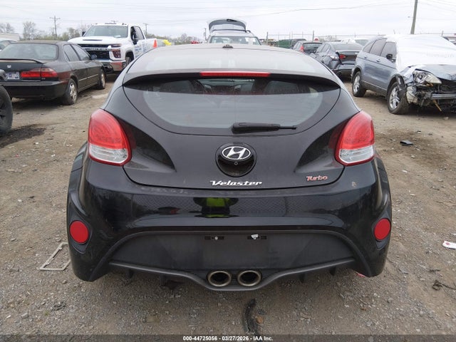 Hyundai VELOSTER Turbo