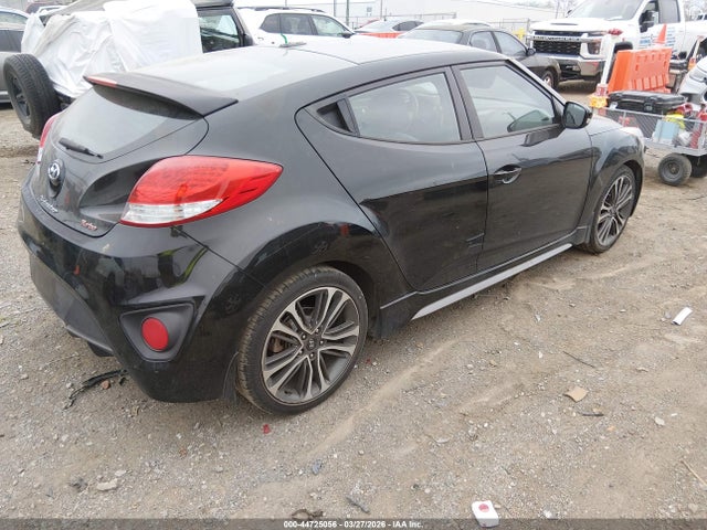 Hyundai VELOSTER Turbo