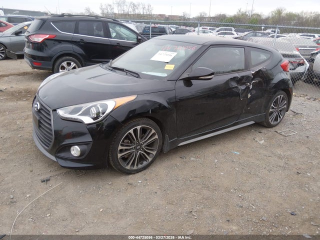 Hyundai VELOSTER Turbo