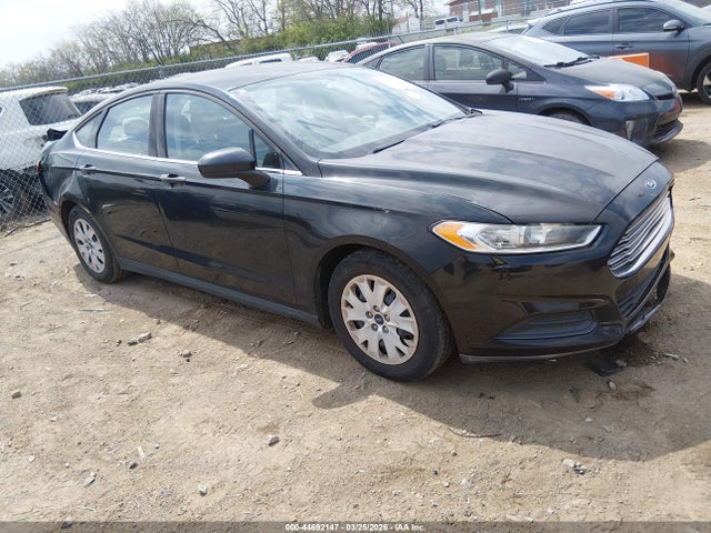 Salvage Ford Fusion Image