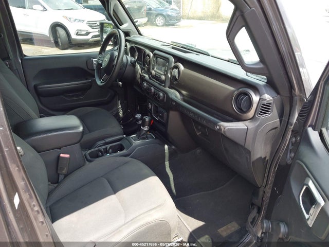 Jeep Wrangler Sport 4x4