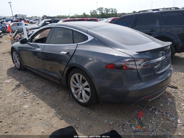 Tesla Model S Performance