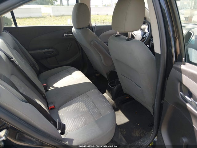 Chevrolet Sonic Ls Manual