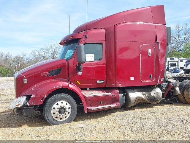 Peterbilt 579