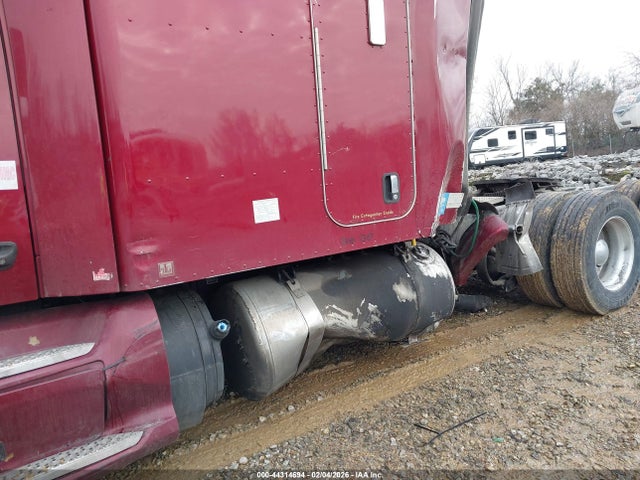 Peterbilt 579