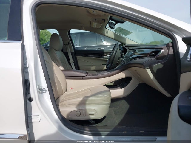 Buick LaCrosse Essence