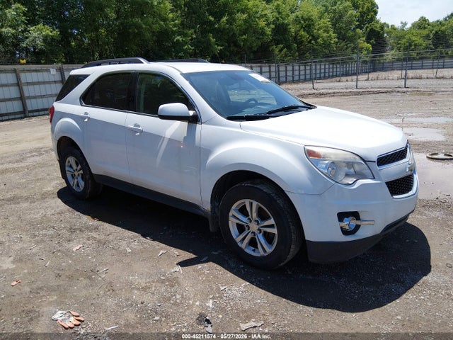 Salvage Chevrolet Equinox Image