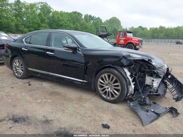 Salvage Lexus LS Image