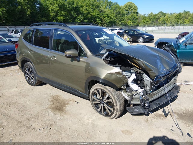Salvage Subaru Forester Image