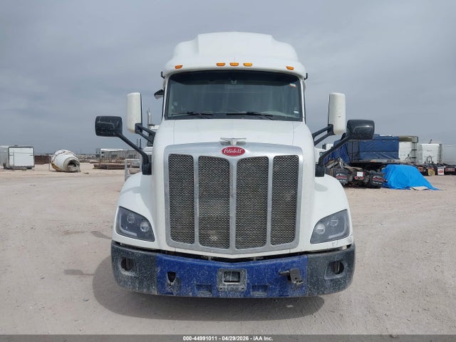 Peterbilt 579