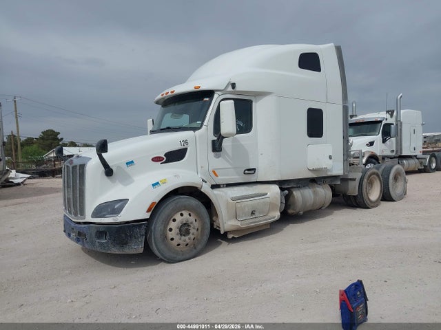 Peterbilt 579