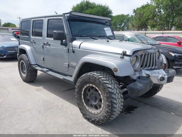 Salvage Jeep Wrangler Image