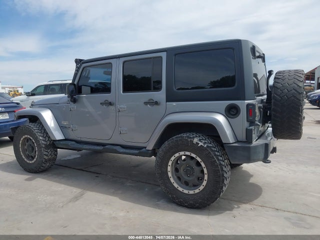 Jeep Wrangler Sahara