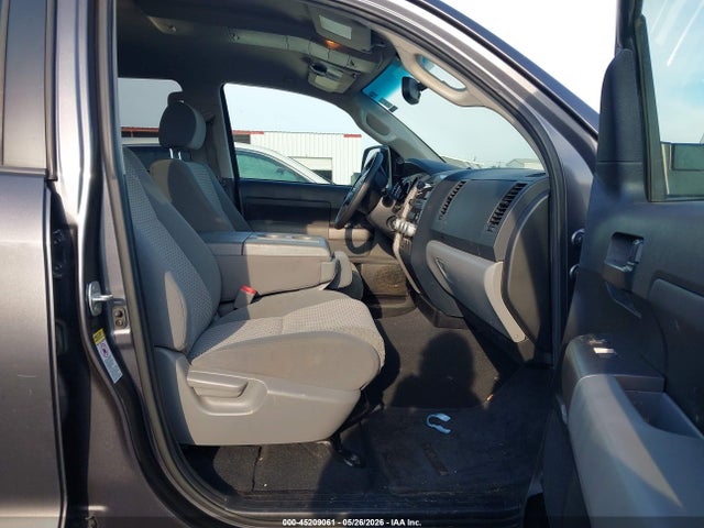 Toyota Tundra Grade 5.7l V8