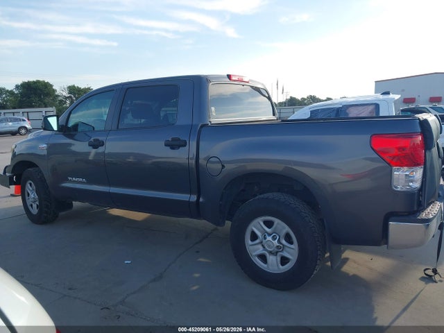 Toyota Tundra Grade 5.7l V8