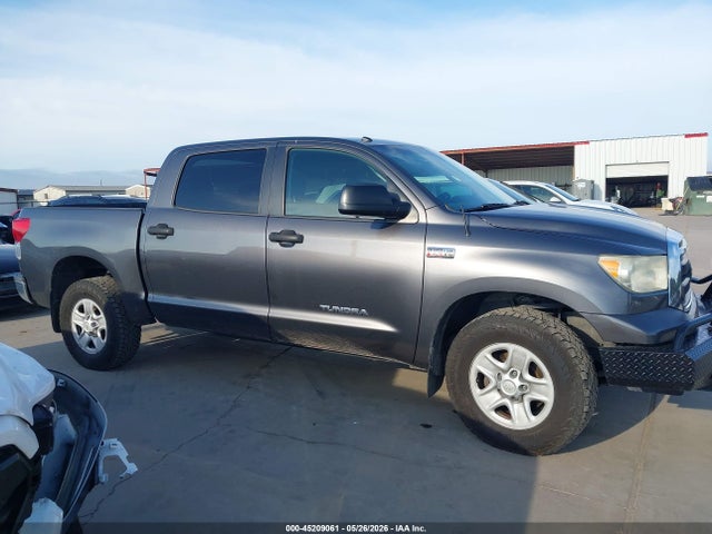 Toyota Tundra Grade 5.7l V8