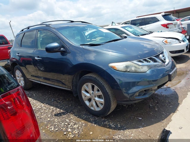 Salvage Nissan Murano Image