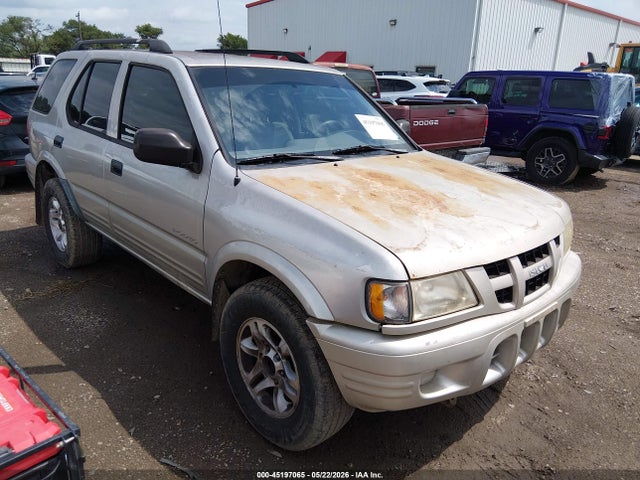 Salvage Isuzu Rodeo Image