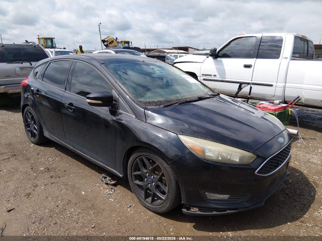 Salvage Ford Focus Image