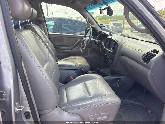 Toyota Sequoia Sr5 V8