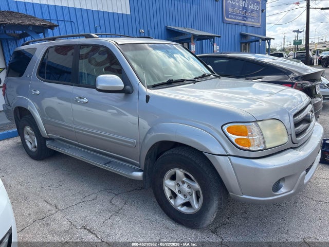 Salvage Toyota Sequoia Image