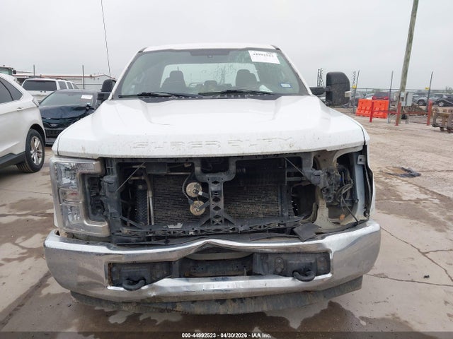 Ford F-250 Xl