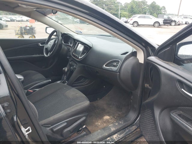 Dodge Dart Sxt
