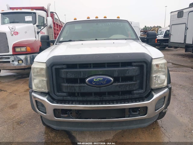 Ford F-550 Xl