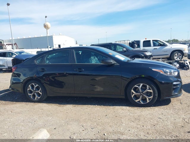Kia Forte Lxs