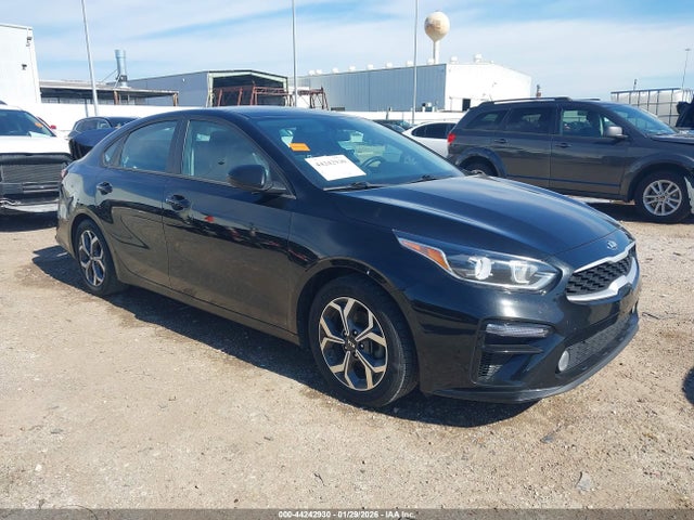 Salvage Kia Forte Image