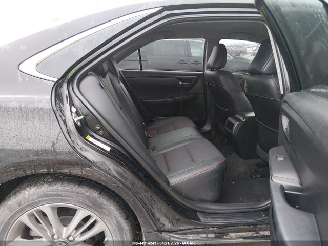 Toyota Camry Se