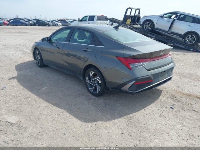 Hyundai ELANTRA Sel