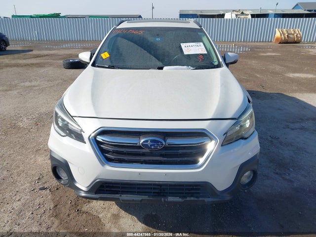 Subaru Outback 2.5i Touring